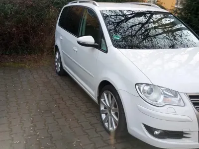 Gebraucht VW Touran R-line 140 PS (102 kW) 2009 Weiß Van / Kleinbus