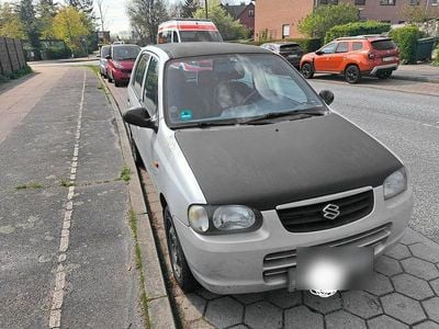 Second-hand Suzuki Alto 63 CP (46 kW) 2004 Gri Hatchback