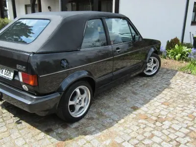 Gebraucht VW Golf Cabriolet 95 PS (69 kW) 1988 Schwarz Cabrio