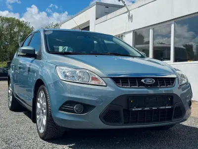Gebraucht Ford Focus Style 90 PS (66 kW) 2008 Grau Limousine