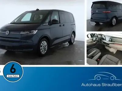 Gebraucht VW Multivan Life 204 PS (150 kW) 2023 Blau Van / Kleinbus
