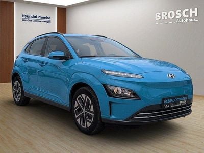 Gebraucht Hyundai Kona 100 kW (136 PS) 2023 Blau SUV