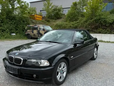 Gebraucht BMW 320 Cabriolet 170 PS (125 kW) 2001 Schwarz Cabrio