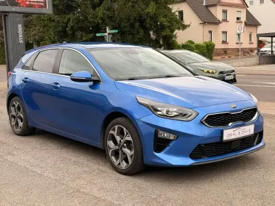Używany Kia Ceed 136 KM (100 kW) 2019 Niebieski Hatchback