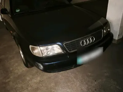 Gebraucht Audi A6 150 PS (110 kW) 1996 Violet Limousine