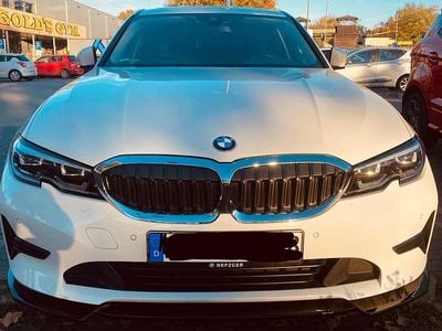 Gebraucht BMW 320 Sport Line 184 PS (135 kW) 2020 Weiß Limousine