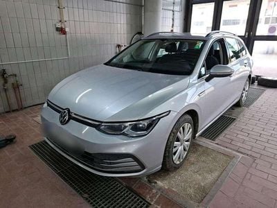 Usata VW Golf VIII Style 116 CV (85 kW) 2023 Argento Station wagon