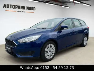 Gebraucht Ford Focus Trend 101 PS (74 kW) 2018 Blau Kombi