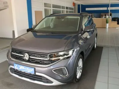 Neu VW T-Cross Life 116 PS (85 kW) 2026 Rauchgrau metallic SUV