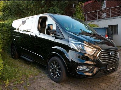 Gebraucht Ford Tourneo Titanium 170 PS (125 kW) 2018 Schwarz Van / Kleinbus