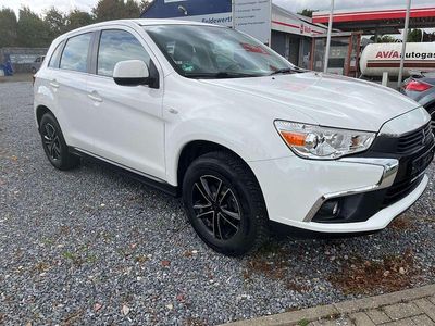 Gebraucht Mitsubishi ASX Edition 117 PS (86 kW) 2017 Weiß SUV