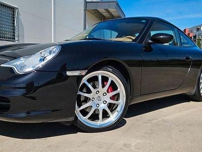 Porsche 911 Carrera