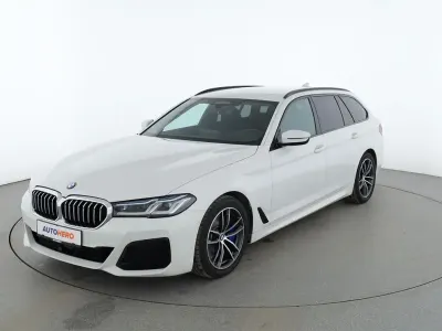Gebraucht BMW 540 M Sport 340 PS (250 kW) 2021 Weiß Kombi