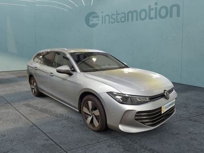 Gebraucht VW Passat 150 PS (110 kW) 2024 Silber Van / Kleinbus