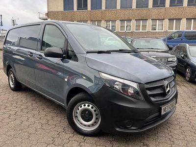 Gebraucht Mercedes e-Vito 85 kW (116 PS) 2020 Grau Van / Kleinbus