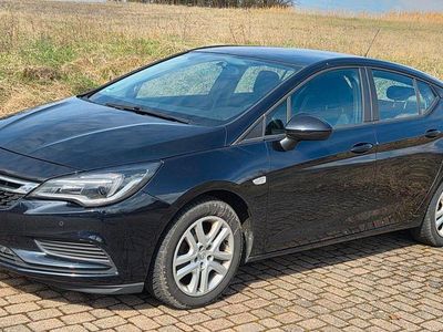 Second-hand Opel Astra 110 CP (80 kW) 2017 Albastru Berlinǎ