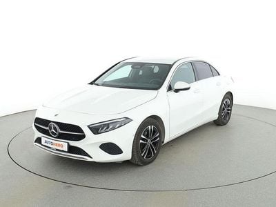 Second-hand Mercedes A200 Progressive 177 CP (130 kW) 2023 Alb Berlinǎ