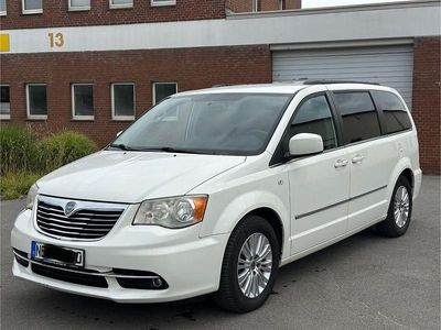 Lancia Voyager