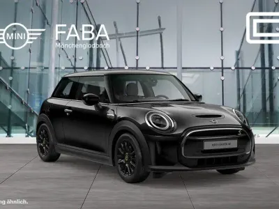 Gebraucht Mini Cooper SE Hatch 135 kW (184 PS) 2023 Schwarz Kleinwagen