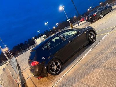 Schwarz Gebraucht 2008 Seat Leon Kombi | 2.200 € (Guter Preis)