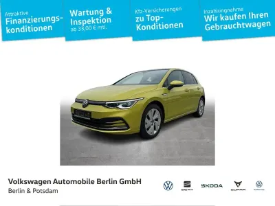 Second-hand VW Golf VII Style 150 CP (110 kW) 2020 Galben Berlinǎ