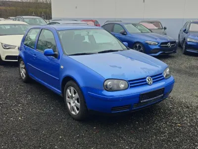 Gebraucht VW Golf IV Highline 90 PS (66 kW) 2000 Jazzblue perleffekt Limousine