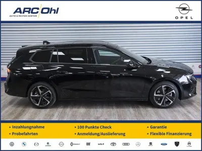Usata Opel Astra 181 CV (133 kW) 2025 Nero Utilitaria
