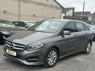 Usata Mercedes B180 Style 122 CV (89 kW) 2016 Grigio Monovolume