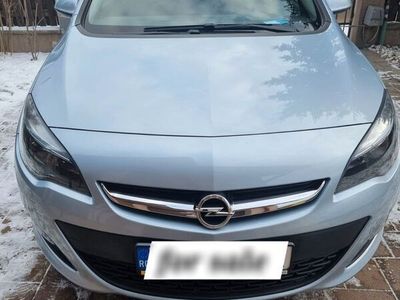 gebraucht Opel Astra 1.4 Turbo 1. Hand, 17500km, 8 fach bereift