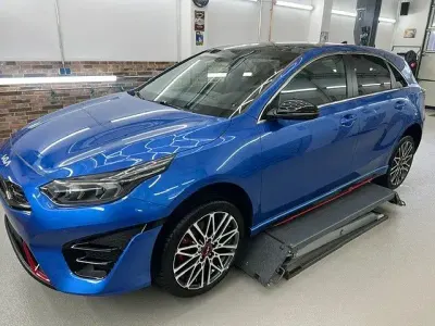 Gebraucht Kia Ceed GT GT 204 PS (150 kW) 2023 Blau Limousine
