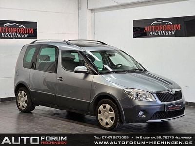 Grau Gebraucht 2012 Skoda Roomster Scout Plus Edition Kombi | 7.450 €
