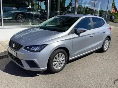 Gebraucht Seat Ibiza Style 80 PS (58 kW) 2023 Urban silber Kleinwagen