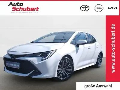 Używany Toyota Corolla 122 KM (89 kW) 2021 Biały