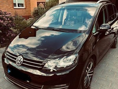 Second-hand VW Sharan Highline 184 CP (135 kW) 2016 Monovolum