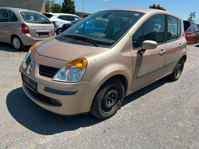 Braun Gebraucht 2005 Renault Modus Dynamique Van / Kleinbus | 900 € (Fairer Preis)