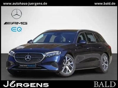 Second-hand Mercedes E300 Avantgarde 313 CP (230 kW) 2025 Albastru Break