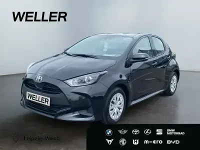 Gebraucht Toyota Yaris Comfort 72 PS (52 kW) 2023 Schwarz Kleinwagen