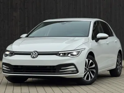 Gebraucht VW Golf VIII Active 150 PS (110 kW) 2023 Weiß Limousine