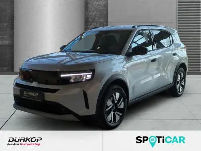 Nowe Opel Frontera 145 KM (106 kW) 2026 Srebrny SUV