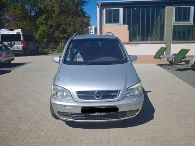 Gebraucht Opel Zafira 143 PS (105 kW) 2004 Silber Van / Kleinbus