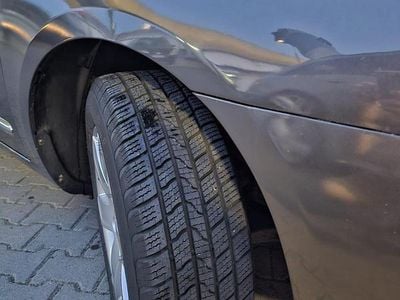 Second-hand Kia Carens 143 CP (105 kW) 2009 Gri Monovolum