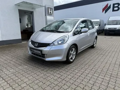 Gebraucht Honda Jazz Trend 90 PS (66 kW) 2012 Silber Kleinwagen