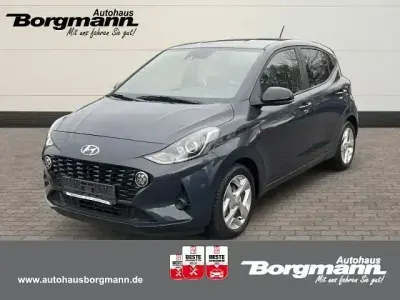 Gebraucht Hyundai i10 GO! 67 PS (49 kW) 2023 Grau Kleinwagen