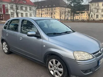 Gebraucht Opel Corsa 80 PS (58 kW) 2006 Silber Kleinwagen
