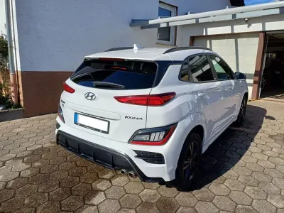 Gebraucht Hyundai Kona N Line 120 PS (88 kW) 2021 Weiß SUV