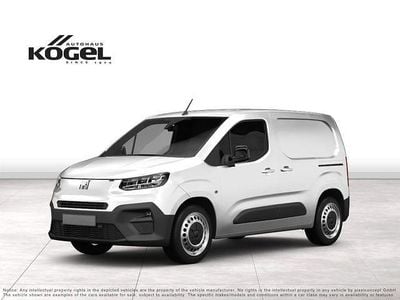 Weiß (weiß) Gebraucht 2024 Fiat e-Doblò Van / Kleinbus | 29.990 € (Superpreis)