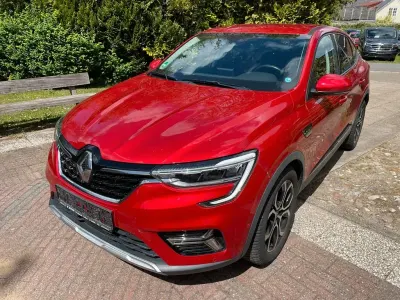 Gebraucht Renault Arkana Intens 140 PS (102 kW) 2021 Rot SUV