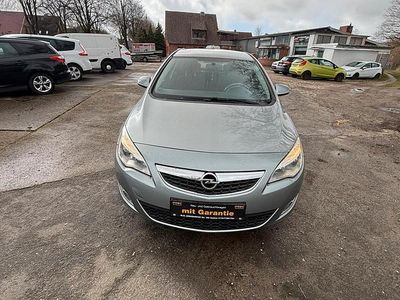 Gebraucht Opel Astra 116 PS (85 kW) 2010 Silber Limousine