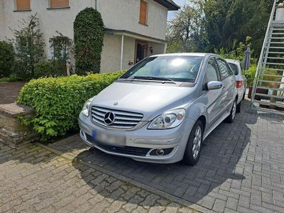 gebraucht Mercedes B170 Benziner, Silber, Baujahr 2/2006