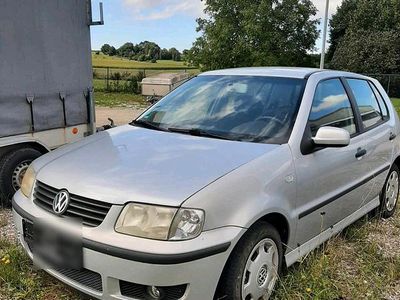 Gebraucht VW Polo 65 PS (47 kW) 2000 Silber Kleinwagen